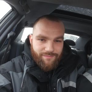 Meet your Posher, Dustin